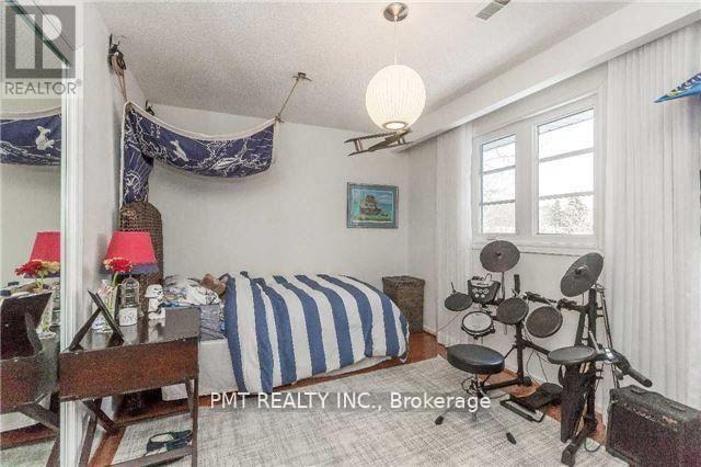 754 Dack Boulevard, Mississauga, Ontario  L5H 1E4 - Photo 14 - W12788380