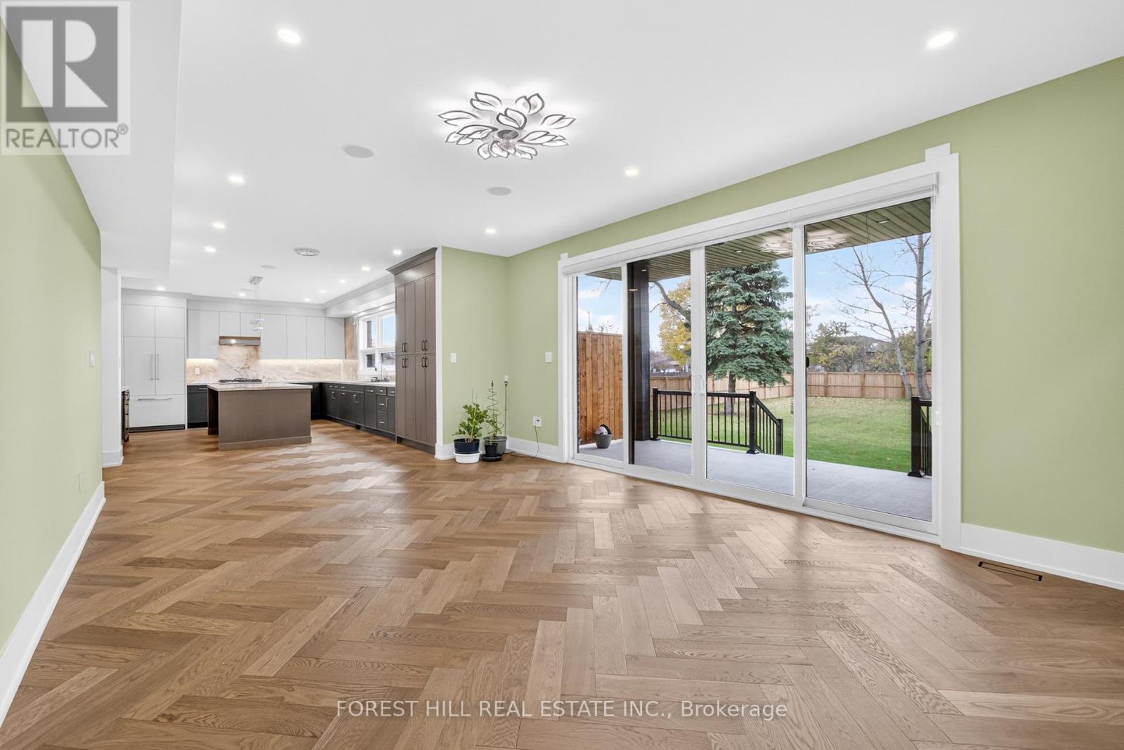 3474 JOAN DRIVE Mississauga (Fairview), ON L5B 1T5