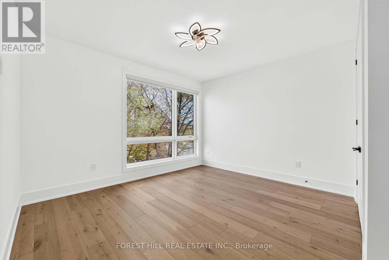 3474 JOAN DRIVE Mississauga (Fairview), ON L5B 1T5