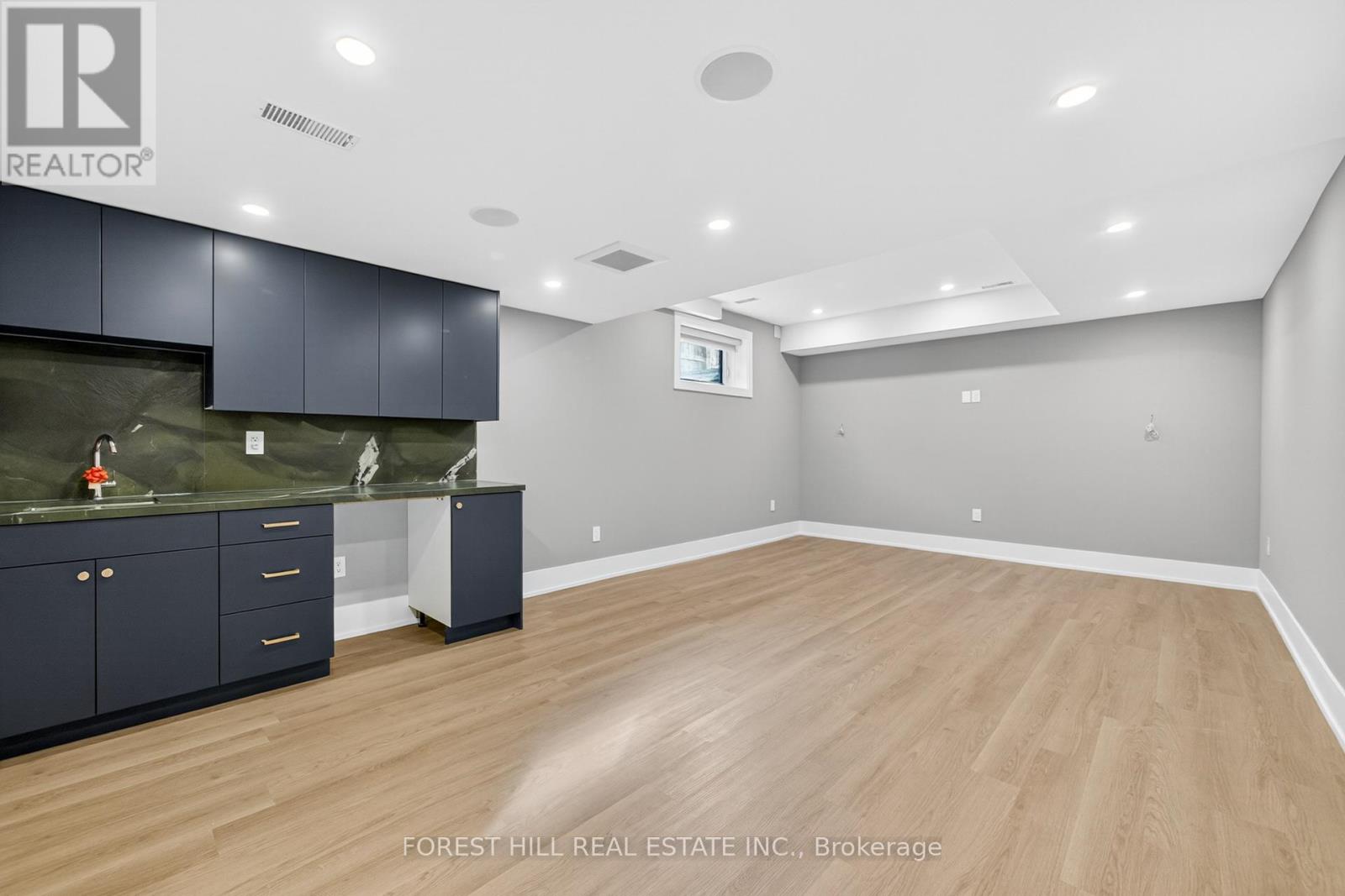 3474 JOAN DRIVE Mississauga (Fairview), ON L5B 1T5