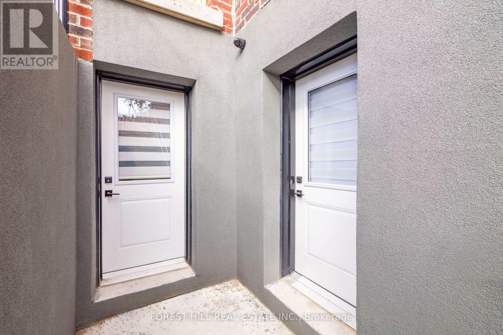 3474 JOAN DRIVE Mississauga (Fairview), ON L5B 1T5