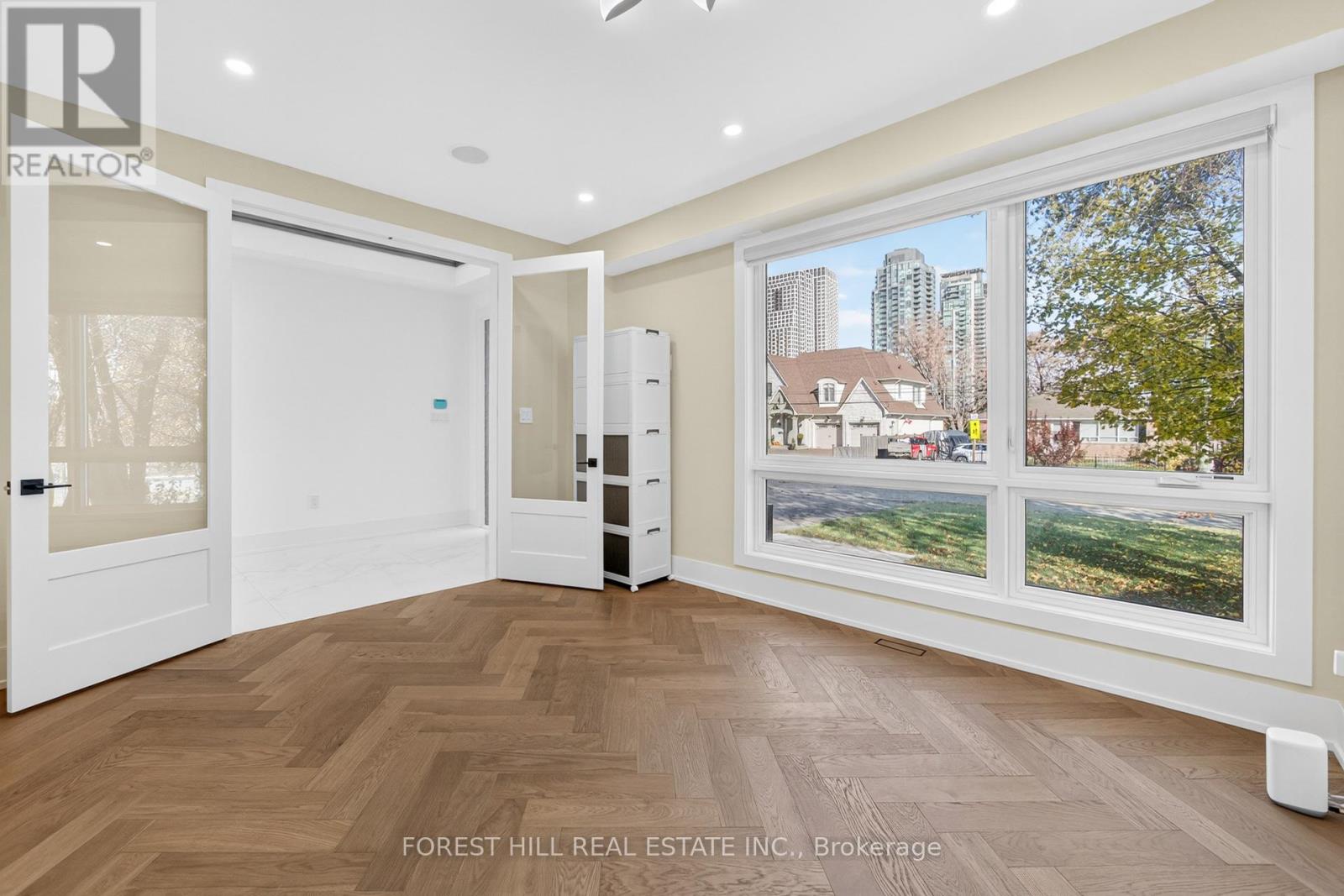 3474 JOAN DRIVE Mississauga (Fairview), ON L5B 1T5