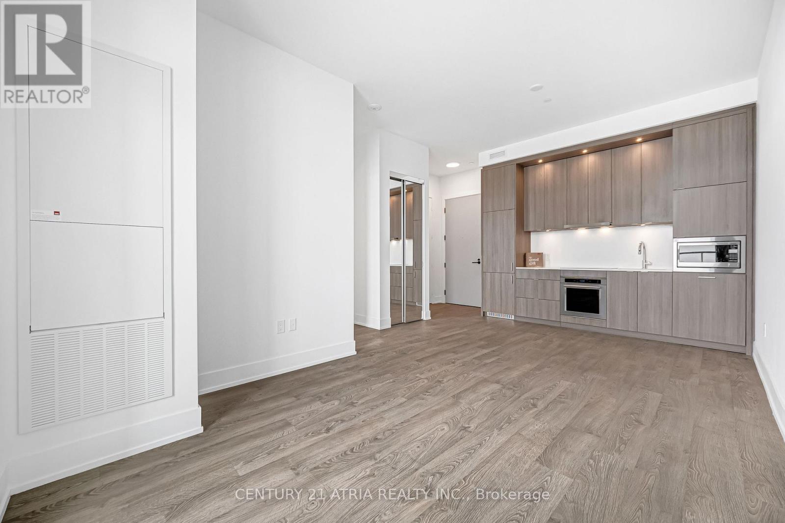 211 - 858 Dupont Street, Toronto, Ontario  M6G 0C1 - Photo 9 - W12788460