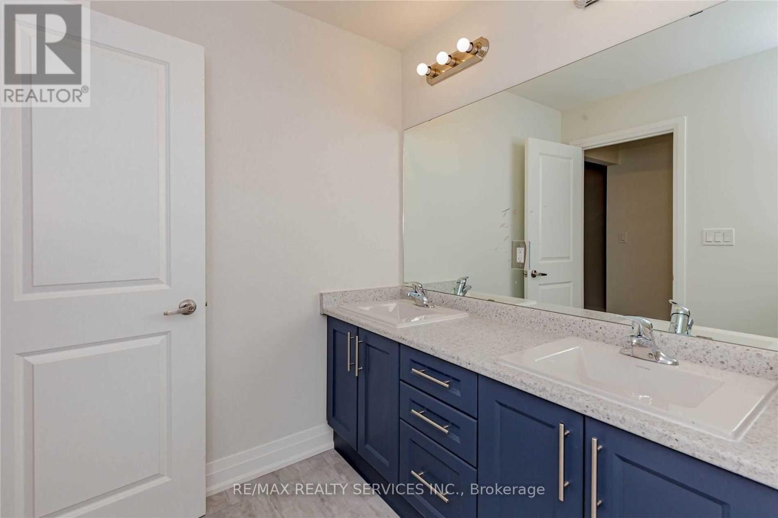 29 Summerbeam Way, Brampton, Ontario  L6Y 0E3 - Photo 13 - W12788472