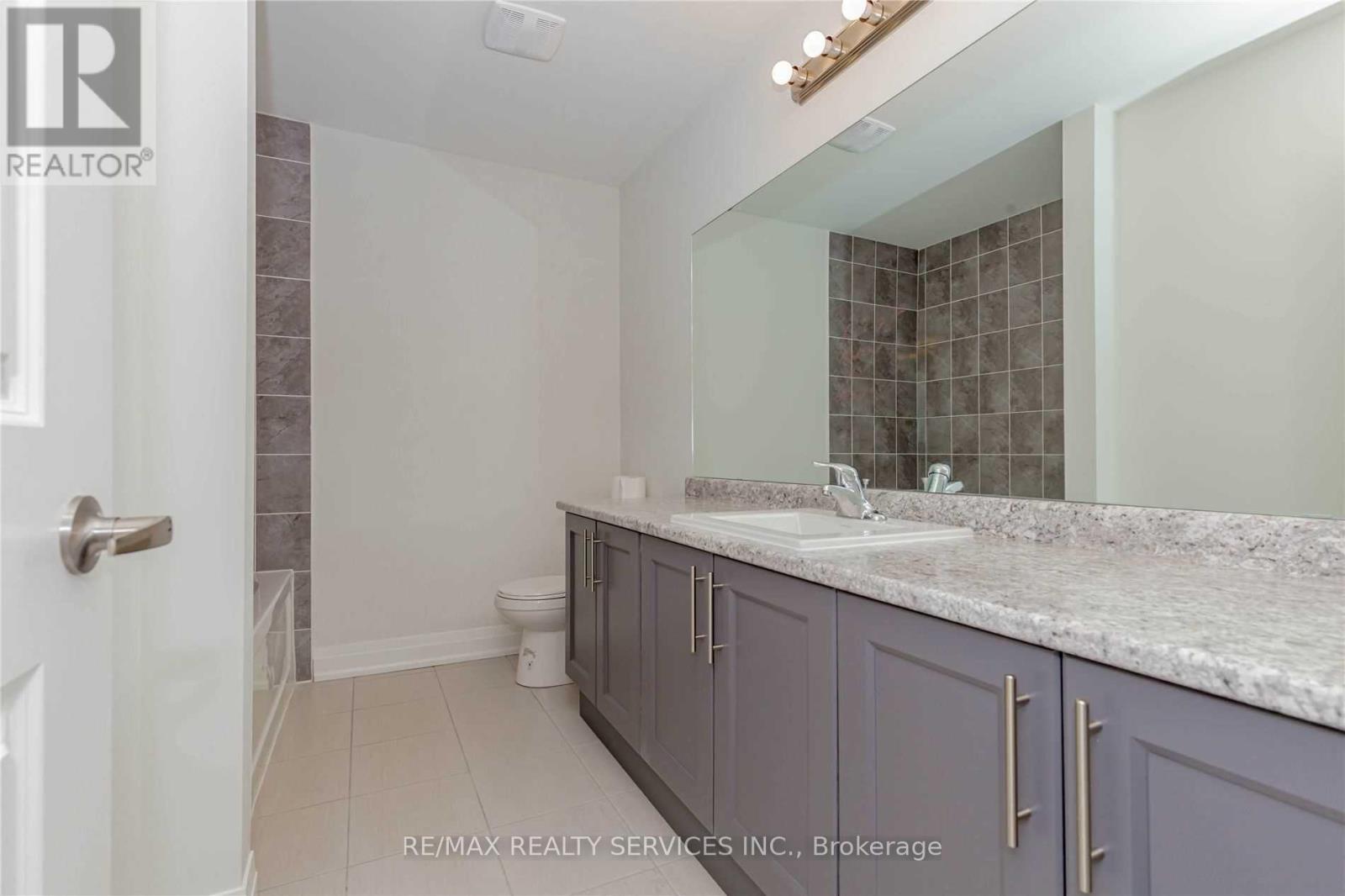 29 Summerbeam Way, Brampton, Ontario  L6Y 0E3 - Photo 19 - W12788472