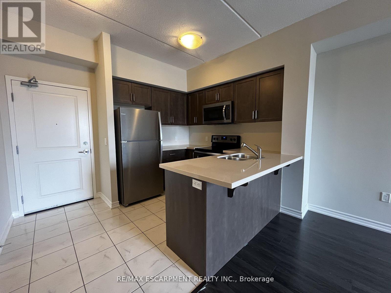 504 - 640 Sauve Street, Milton, Ontario  L9T 7E3 - Photo 11 - W12788490