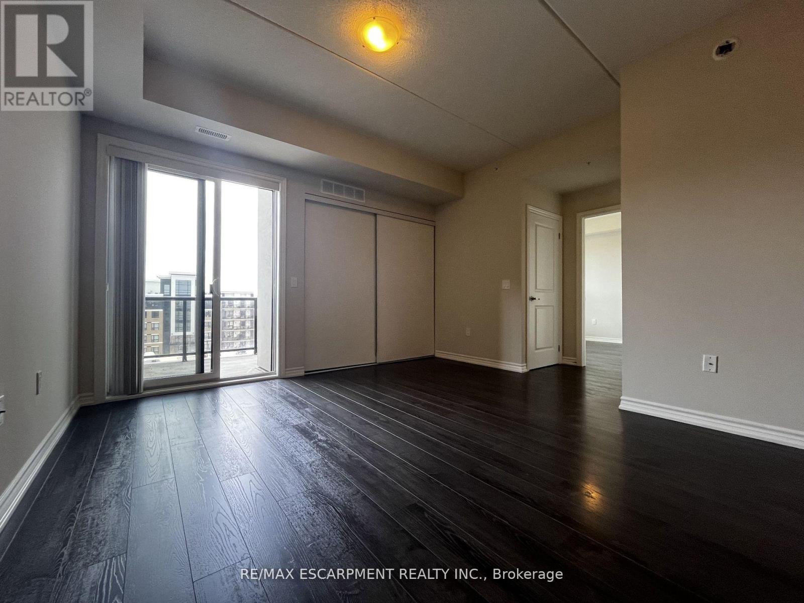 504 - 640 Sauve Street, Milton, Ontario  L9T 7E3 - Photo 7 - W12788490