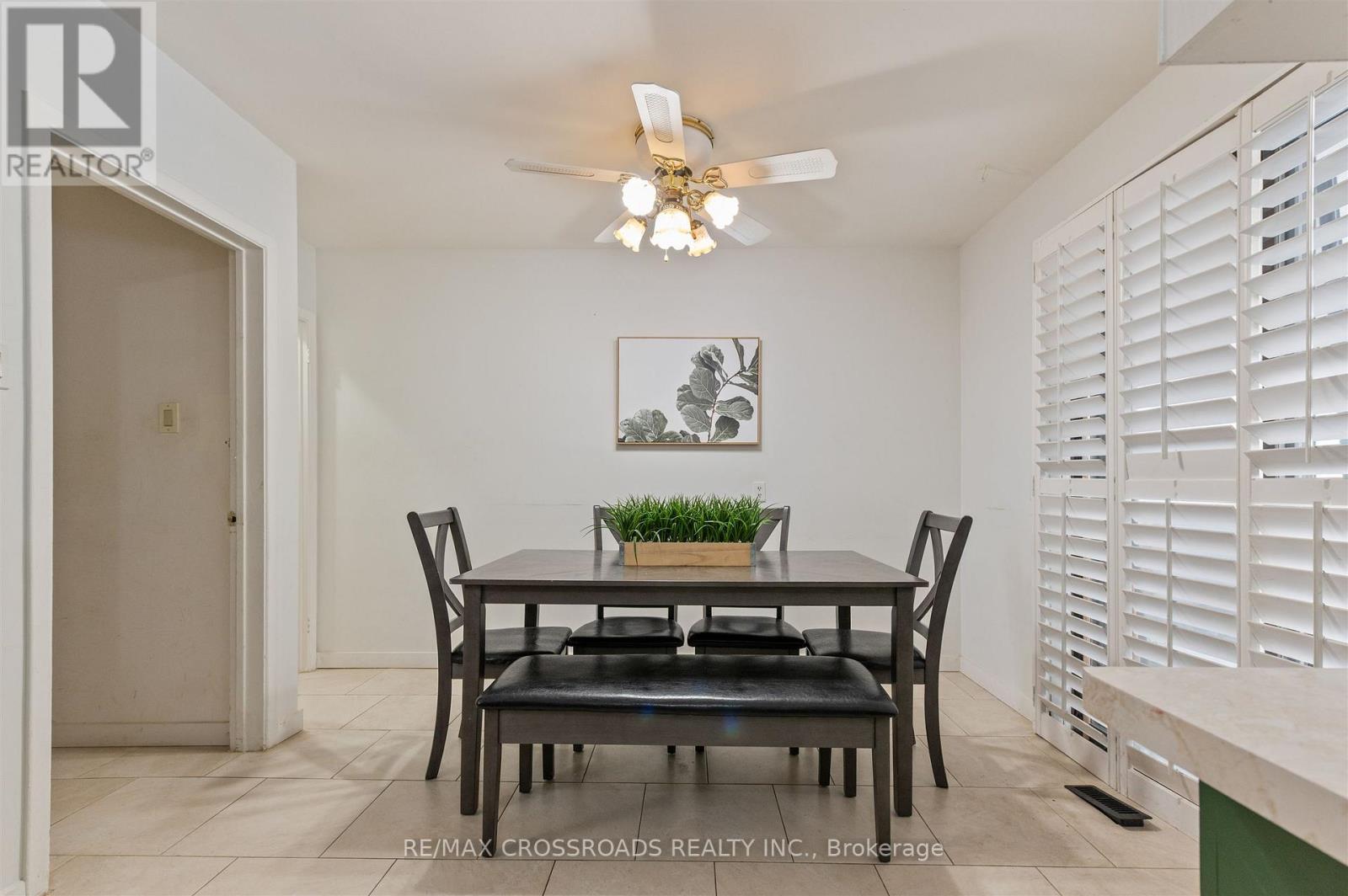 98 Willowridge Road, Toronto, Ontario  M9R 3Z4 - Photo 14 - W12788508