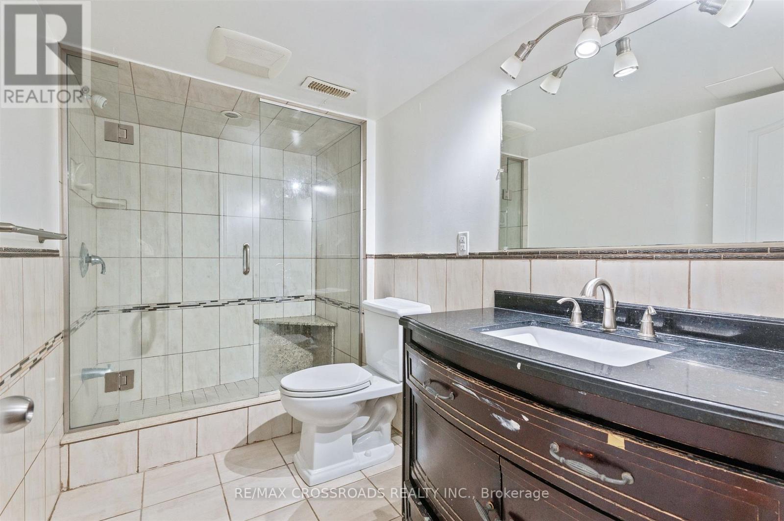 98 Willowridge Road, Toronto, Ontario  M9R 3Z4 - Photo 31 - W12788508