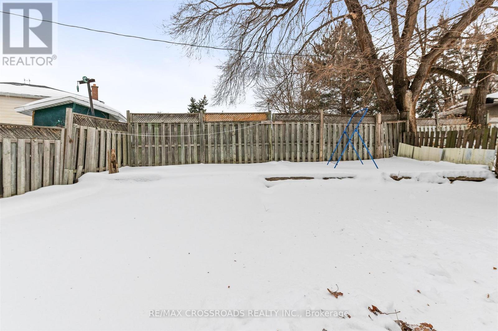98 Willowridge Road, Toronto, Ontario  M9R 3Z4 - Photo 33 - W12788508