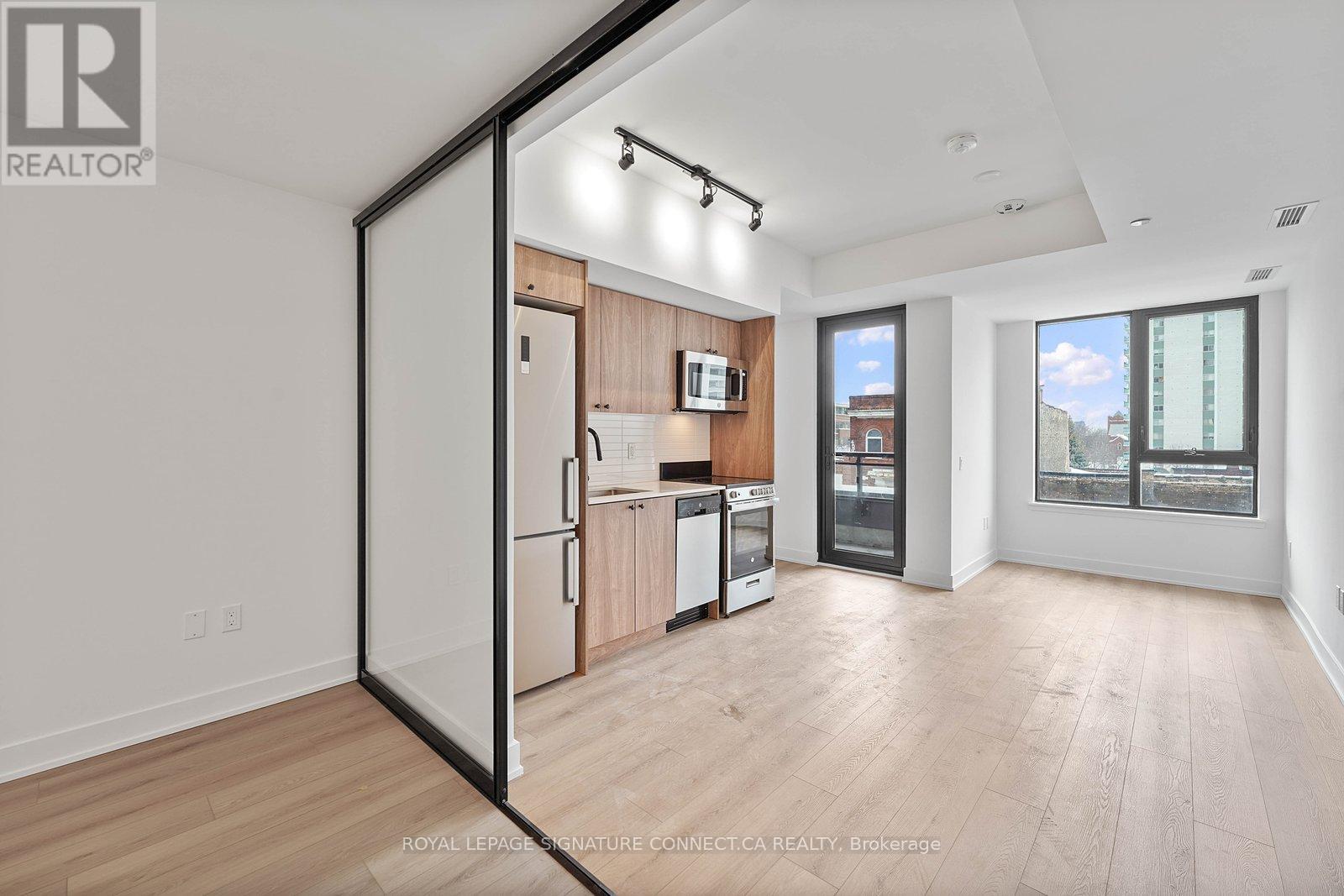 309 - 758 Dovercourt Road W, Toronto, Ontario  M6H 1L8 - Photo 4 - W12788518