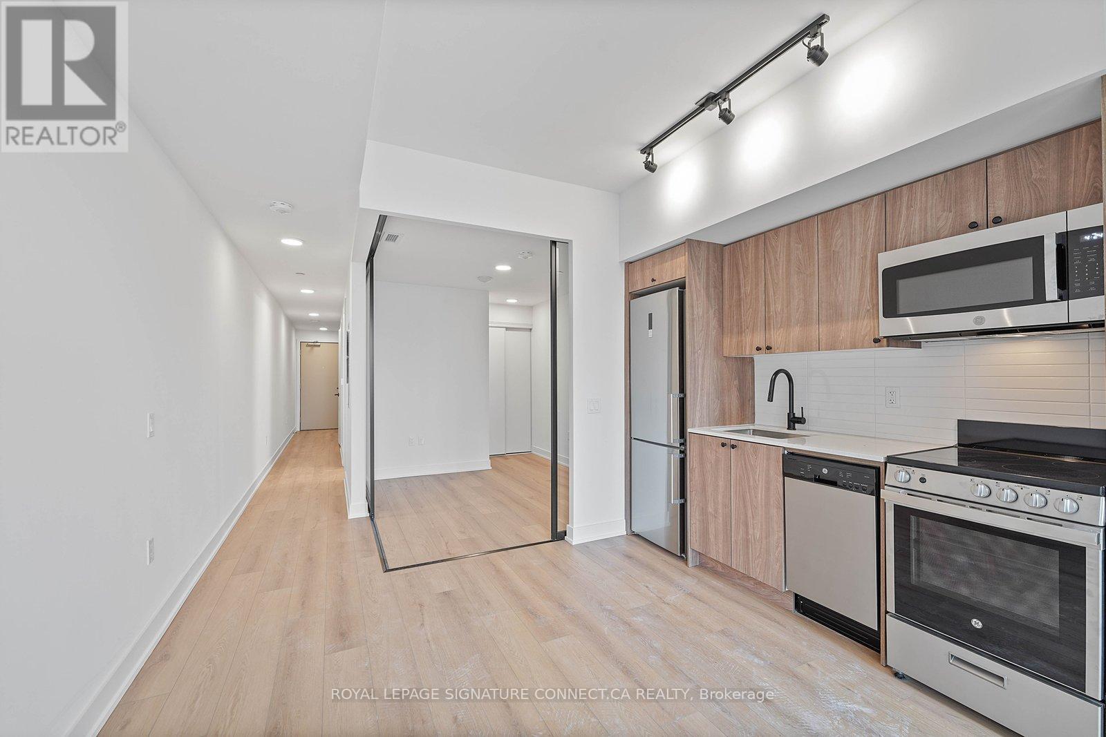 309 - 758 Dovercourt Road W, Toronto, Ontario  M6H 1L8 - Photo 7 - W12788518