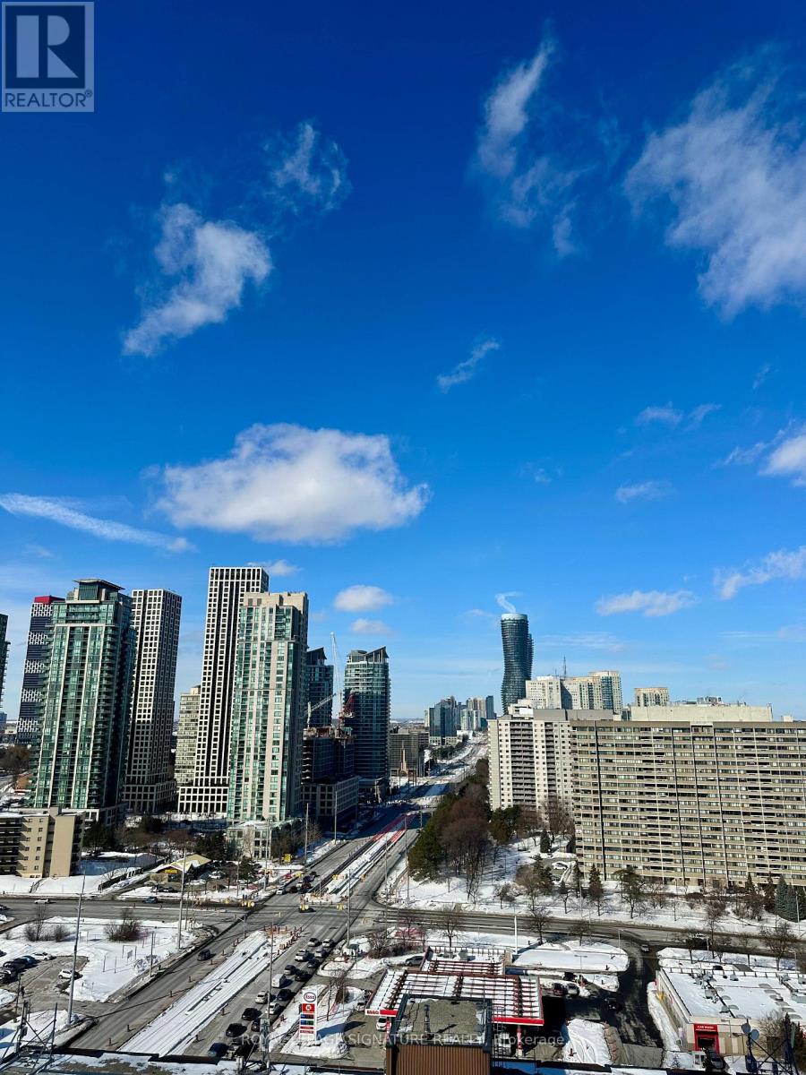 1705 - 1 Fairview Road E, Mississauga, Ontario  L5A 4C6 - Photo 11 - W12788530