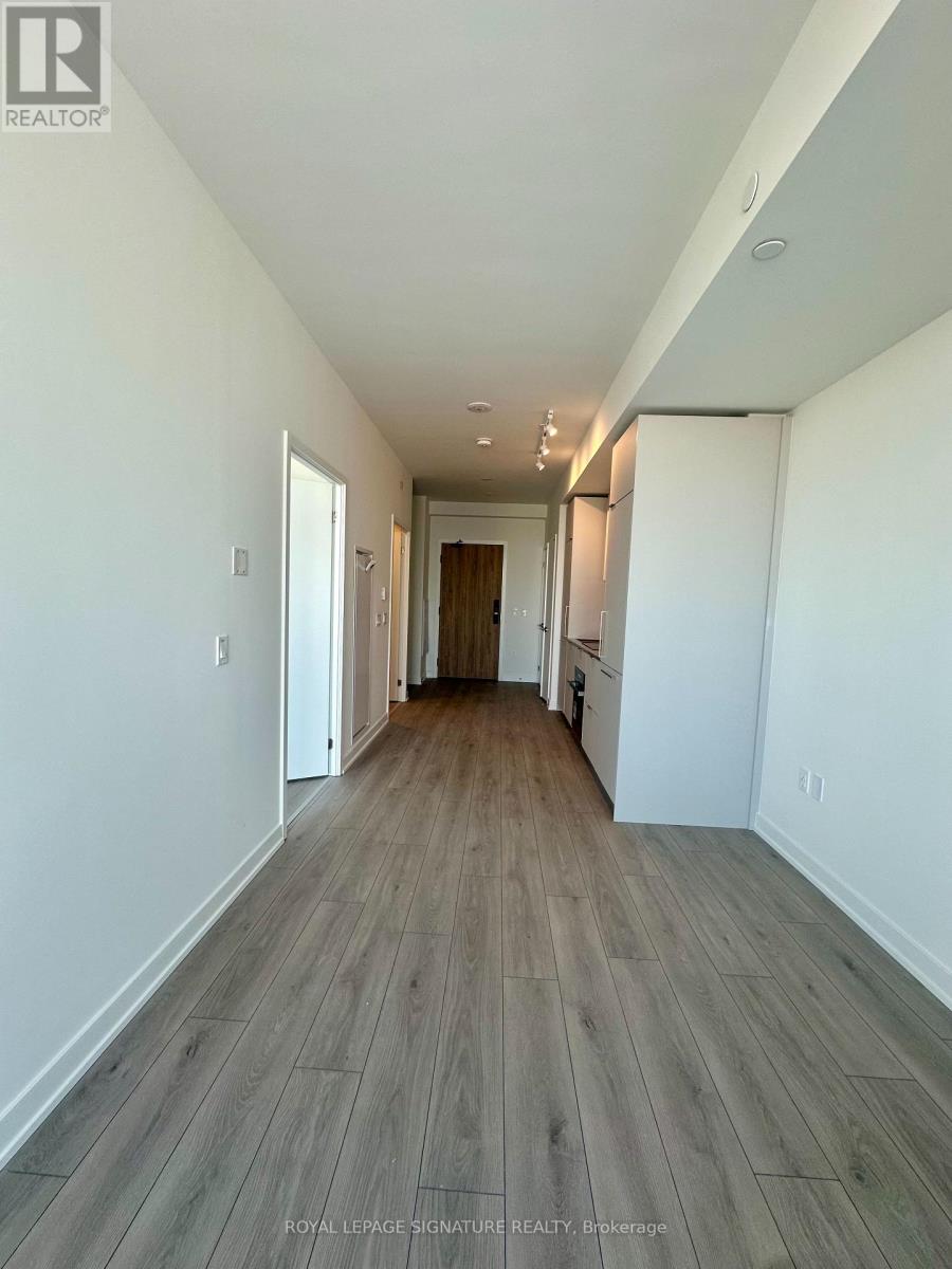 1705 - 1 Fairview Road E, Mississauga, Ontario  L5A 4C6 - Photo 12 - W12788530