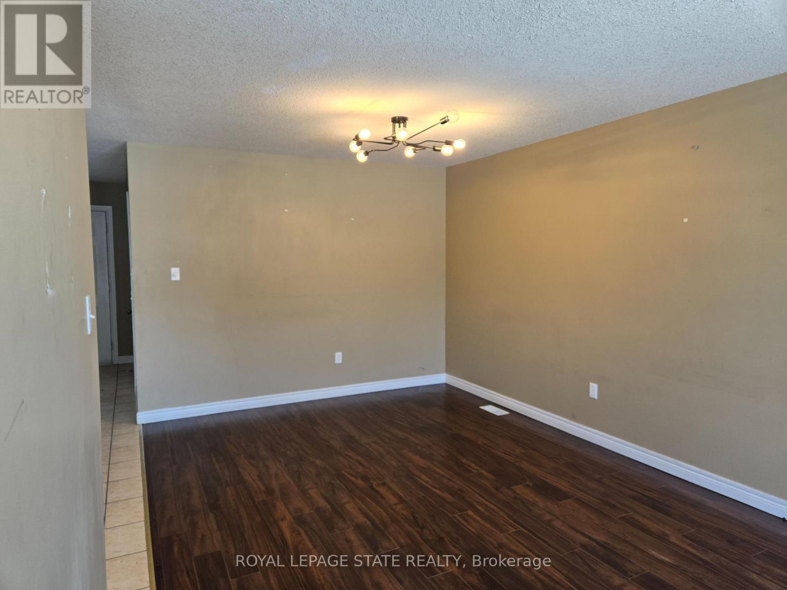 168 Whittaker Crescent, Waterloo, Ontario  N1T 1Y8 - Photo 4 - X12788452