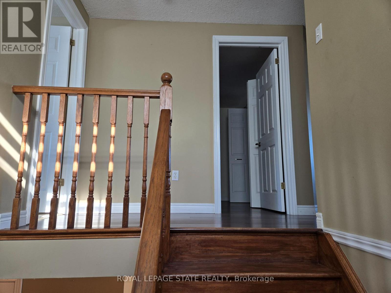 168 Whittaker Crescent, Waterloo, Ontario  N1T 1Y8 - Photo 8 - X12788452