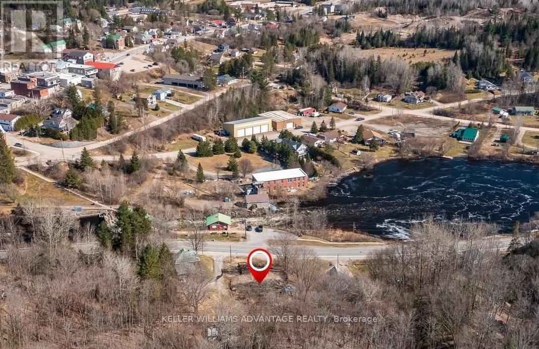 167 Ryerson Crescent, Burk's Falls, Ontario  P0A 1C0 - Photo 1 - X12788468