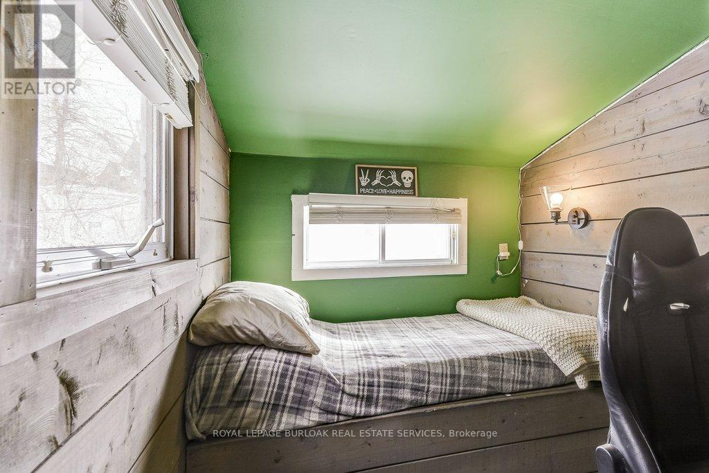 716 Sandy Bay Road, Haldimand, Ontario  N1A 2W6 - Photo 21 - X12788498