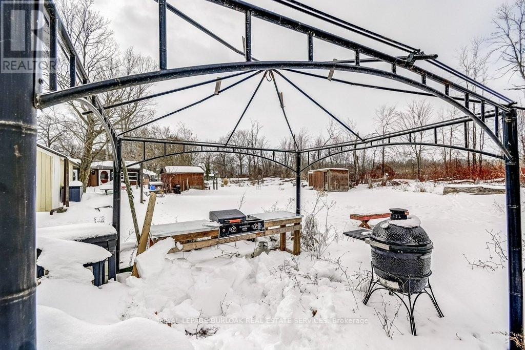 716 Sandy Bay Road, Haldimand, Ontario  N1A 2W6 - Photo 31 - X12788498