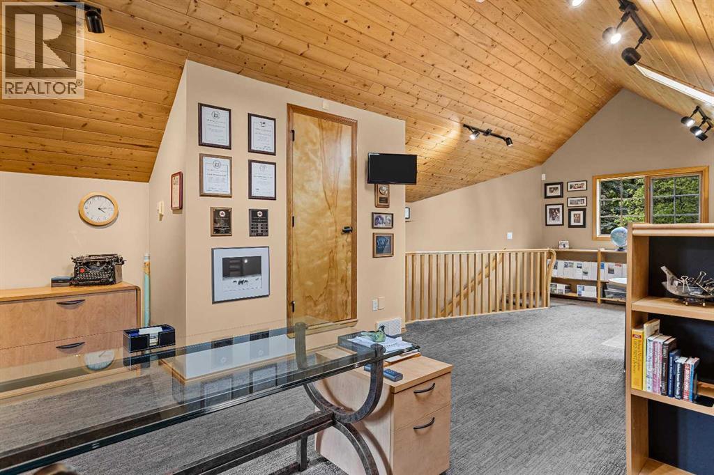 216 Bow River Drive, Harvie Heights, Alberta  T1W 2W2 - Photo 44 - A2286403