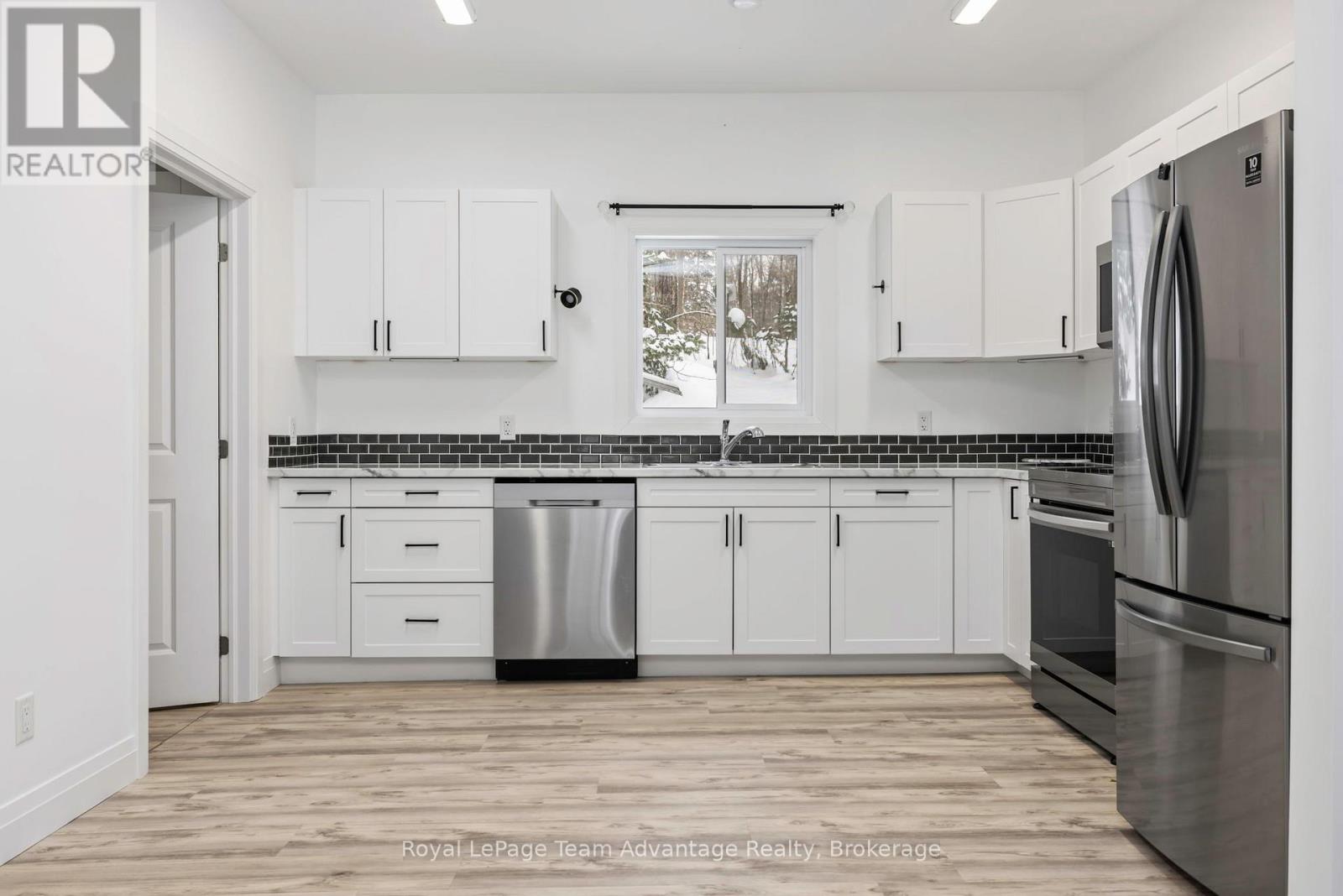 264 Almaguin Drive, Mcmurrich/monteith, Ontario  P0A 1C0 - Photo 10 - X12788560