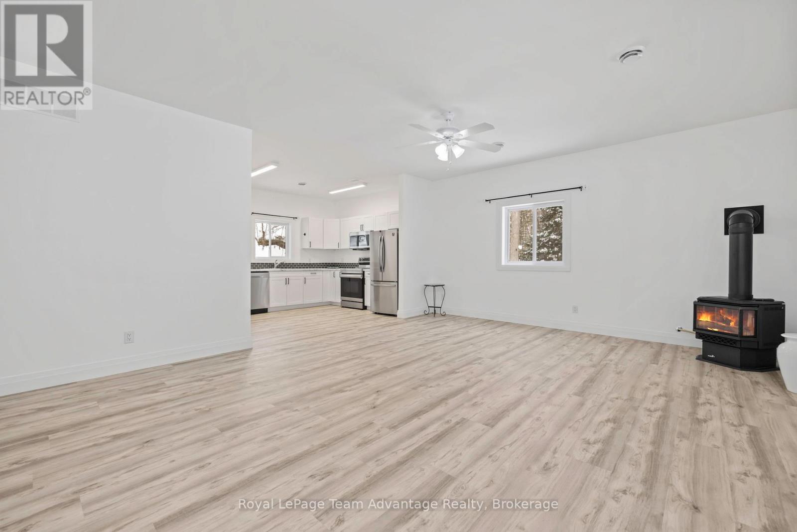 264 Almaguin Drive, Mcmurrich/monteith, Ontario  P0A 1C0 - Photo 3 - X12788560