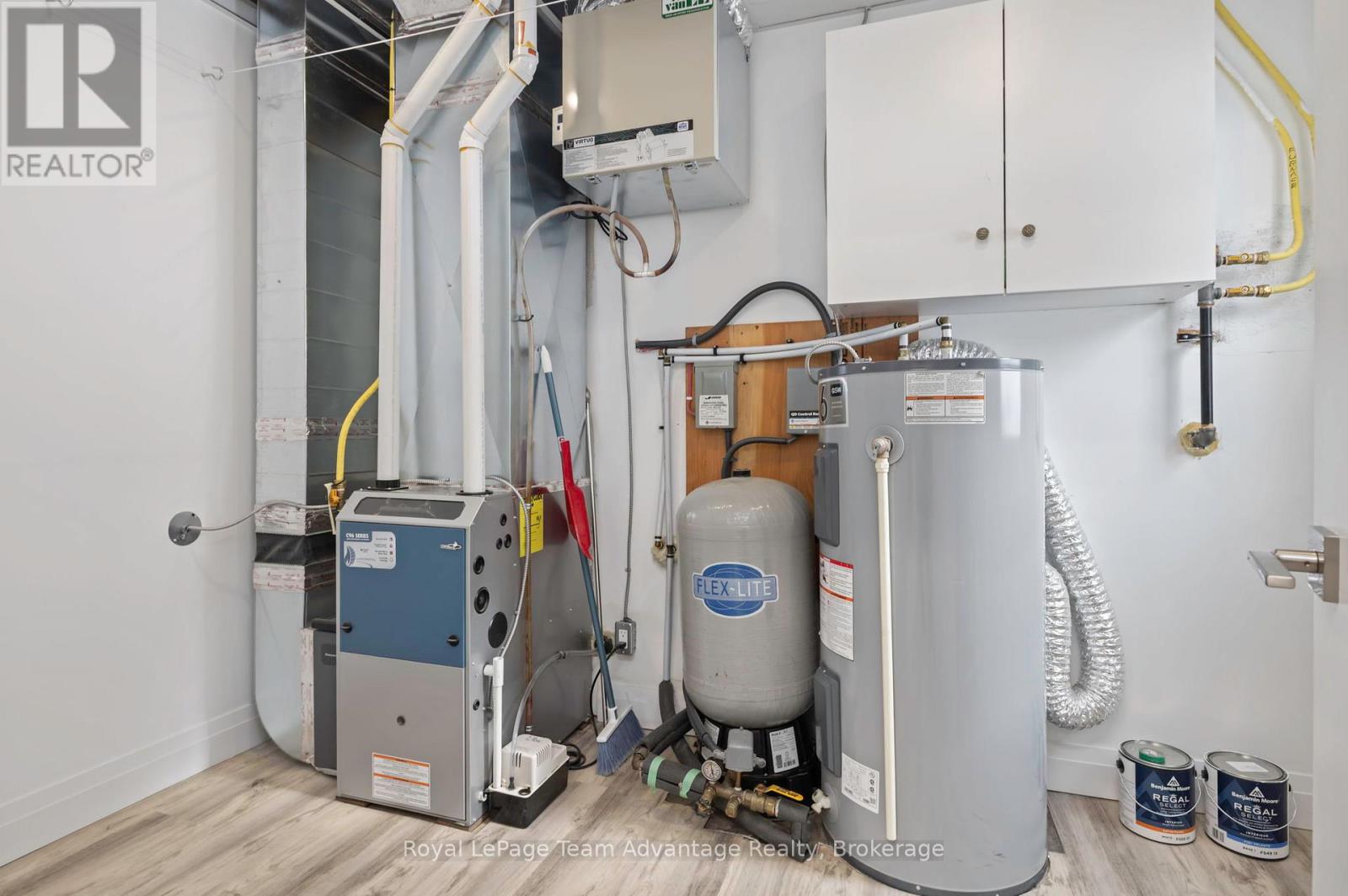 264 Almaguin Drive, Mcmurrich/monteith, Ontario  P0A 1C0 - Photo 30 - X12788560