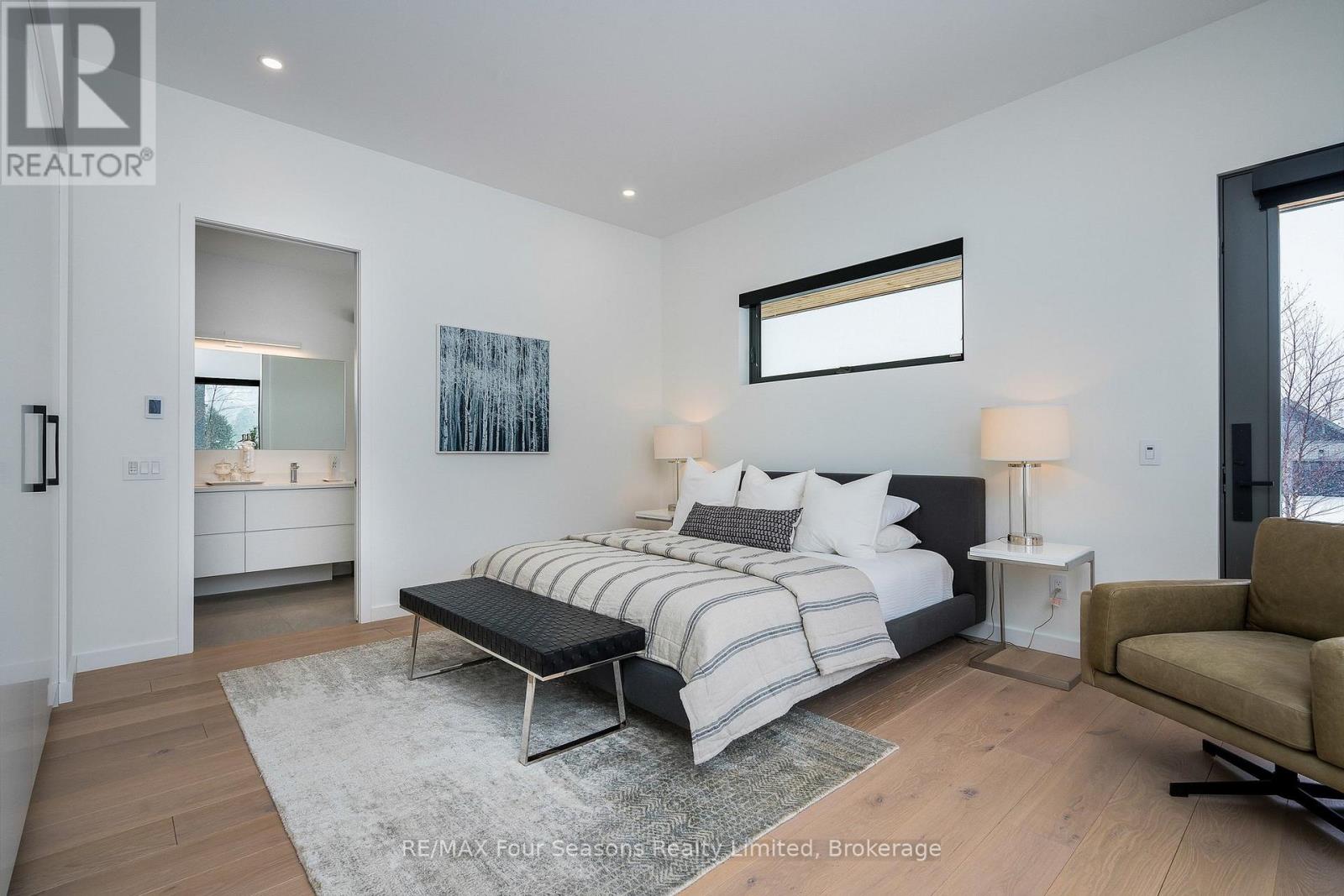 126 Courchevel Crescent, Blue Mountains, Ontario  L9Y 0Z8 - Photo 17 - X12788590