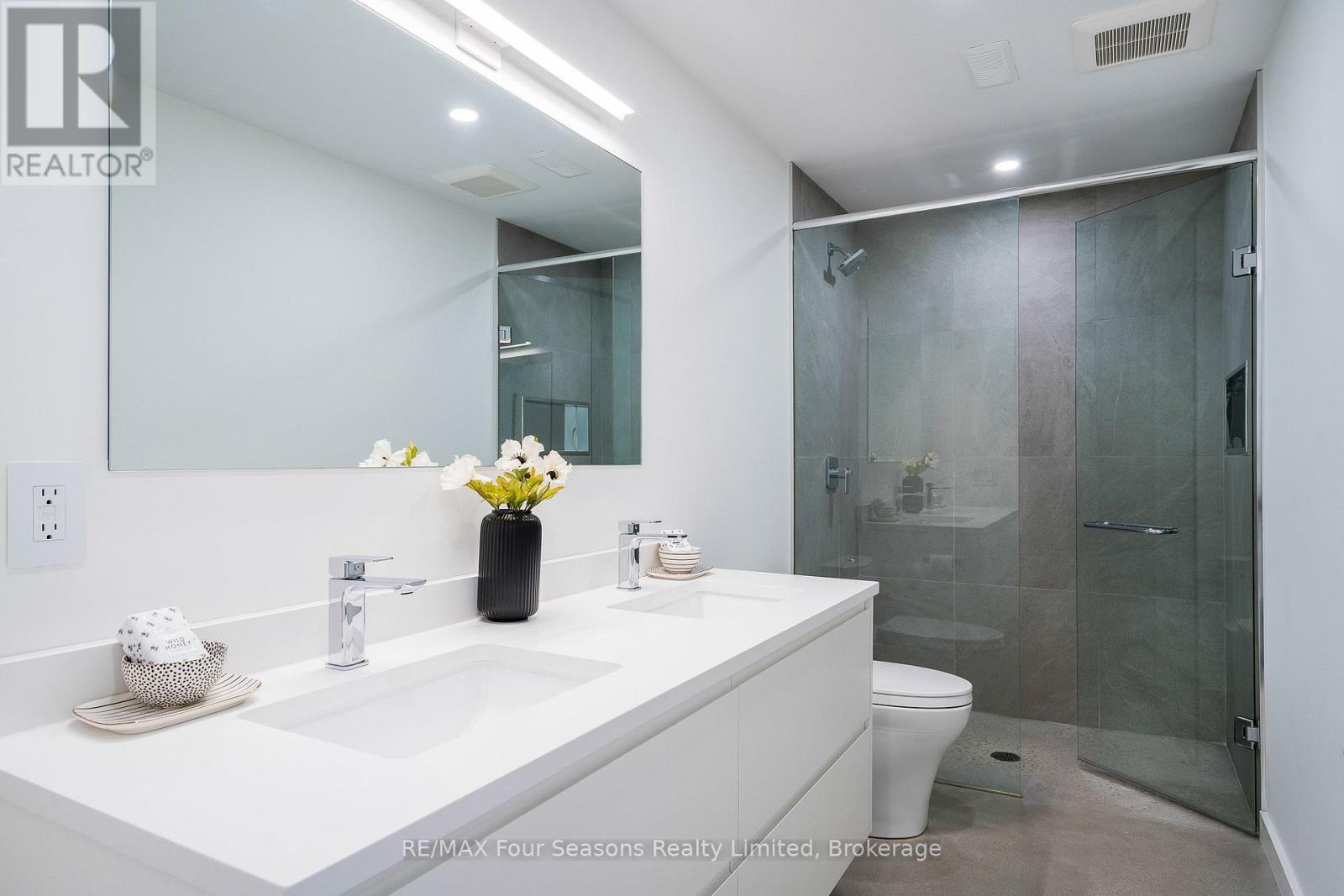 126 Courchevel Crescent, Blue Mountains, Ontario  L9Y 0Z8 - Photo 30 - X12788590