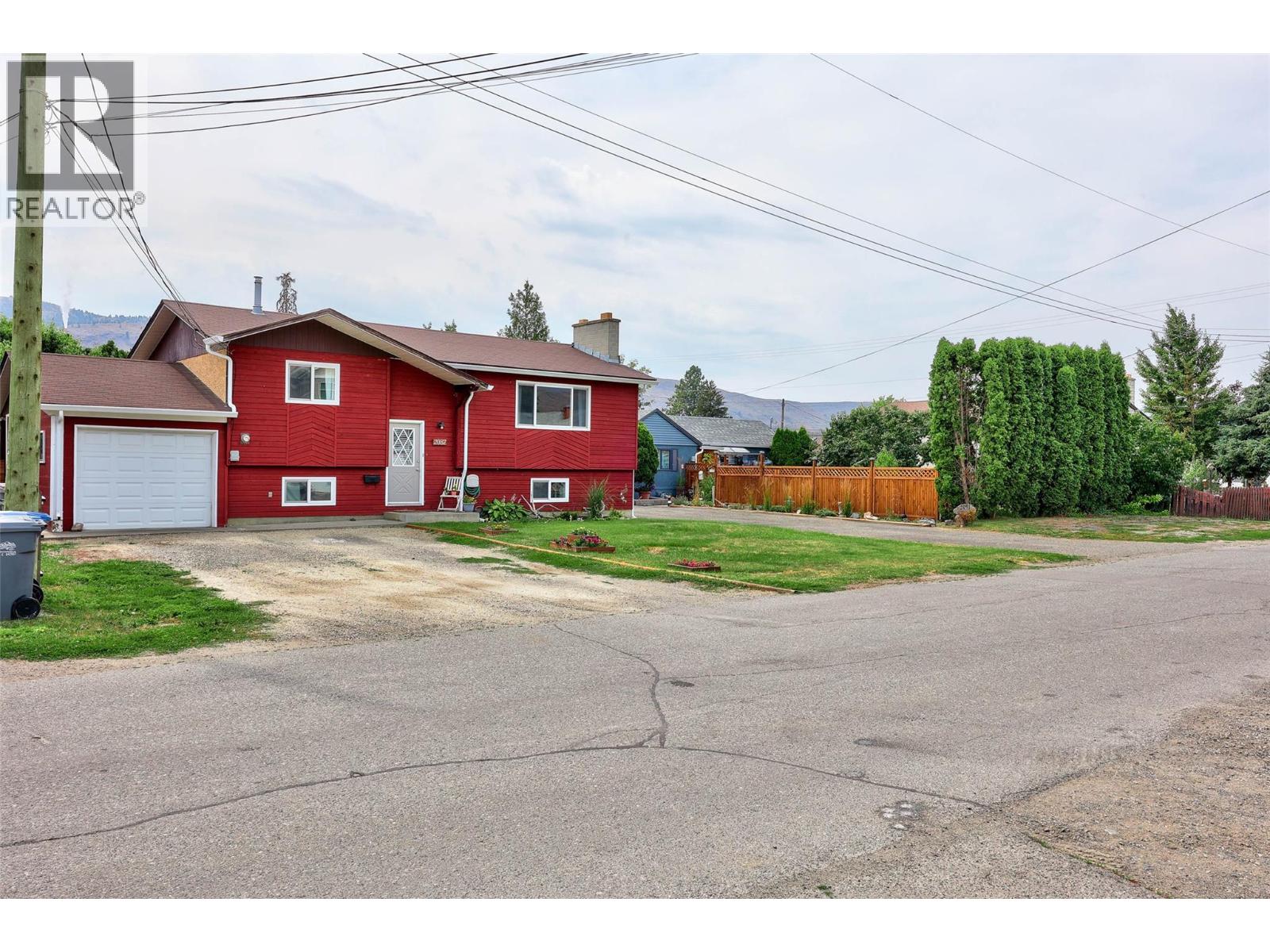 2087 Sunnycrest Avenue, Kamloops, British Columbia  V2B 4L9 - Photo 49 - 10374672