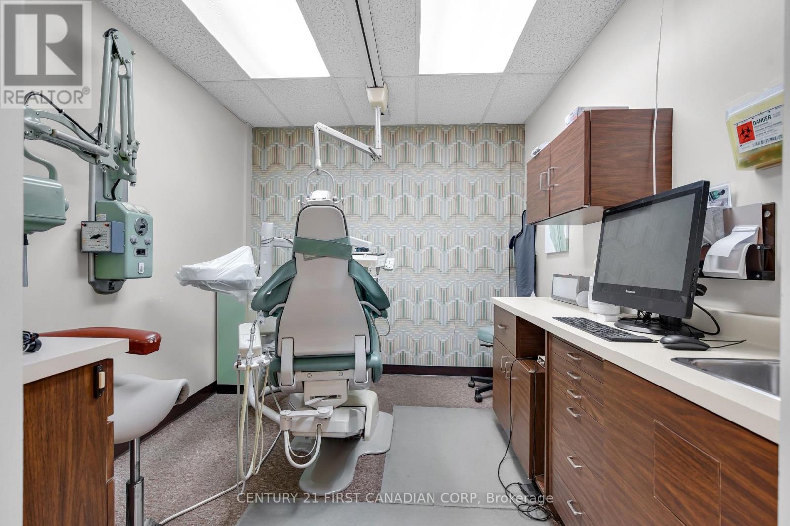 6 - 700 York Street, London East, Ontario  N5W 2S8 - Photo 1 - X12788546