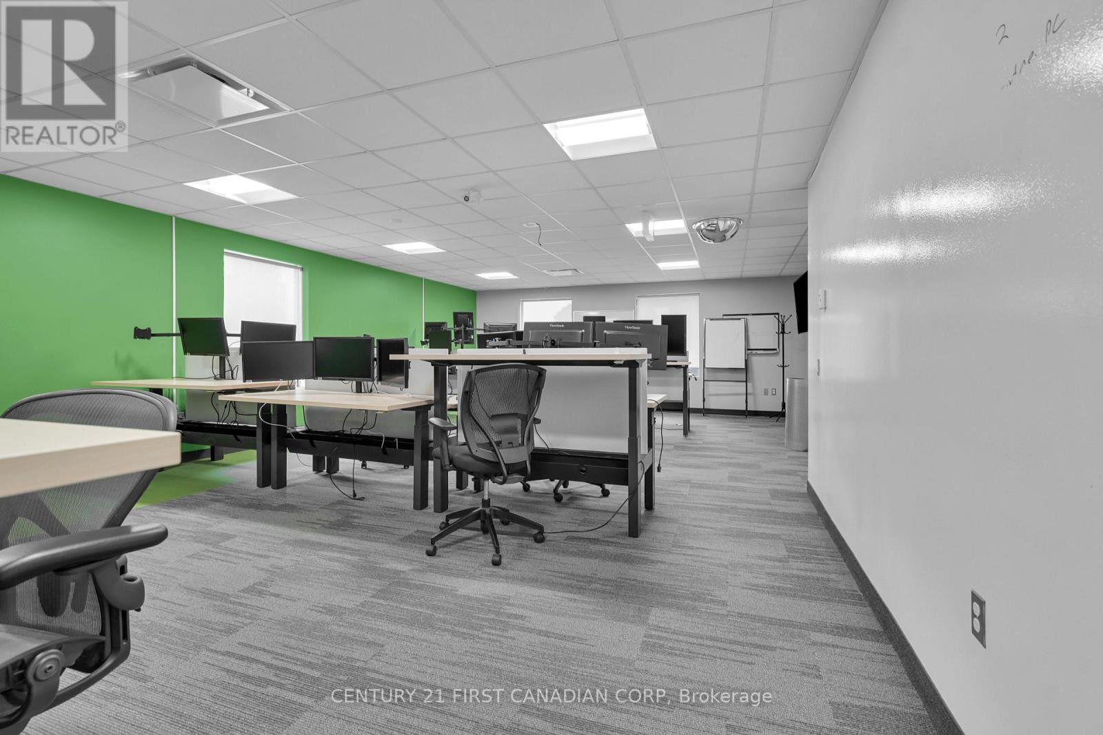 6 - 700 York Street, London East, Ontario  N5W 2S8 - Photo 37 - X12788546