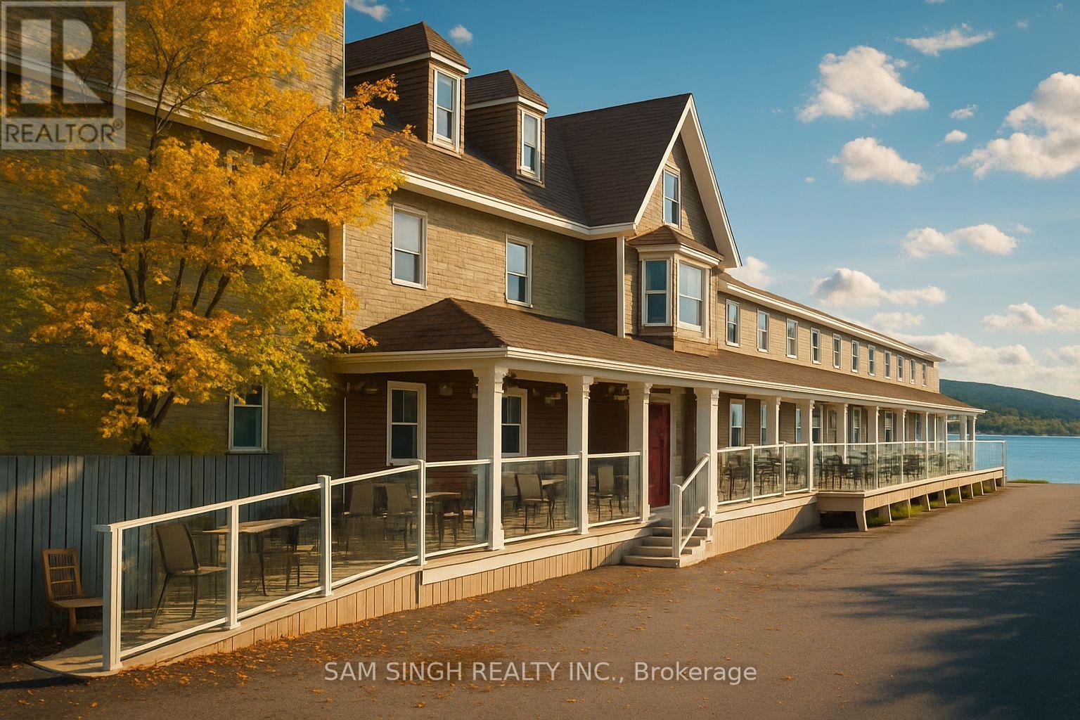 100 KINGS ROAD, Sydney N.S., Nova Scotia