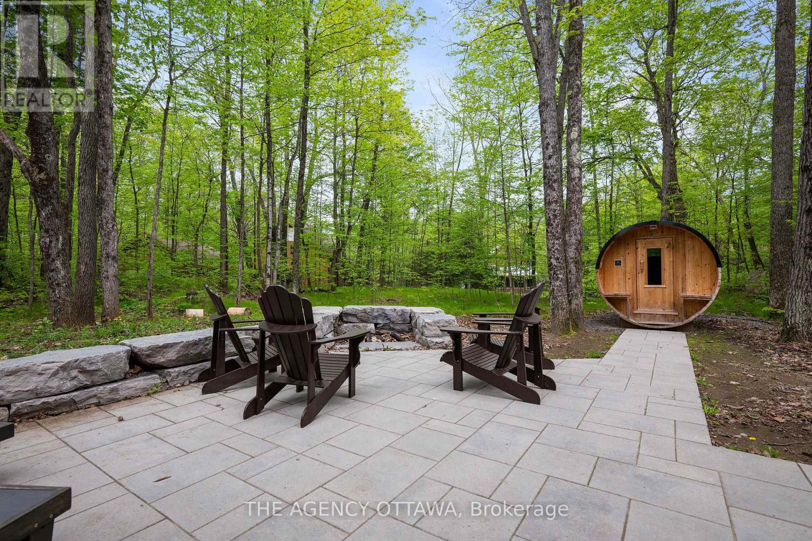 36 Crestview Drive, Greater Madawaska, Ontario  K0J 1H0 - Photo 31 - X12788536