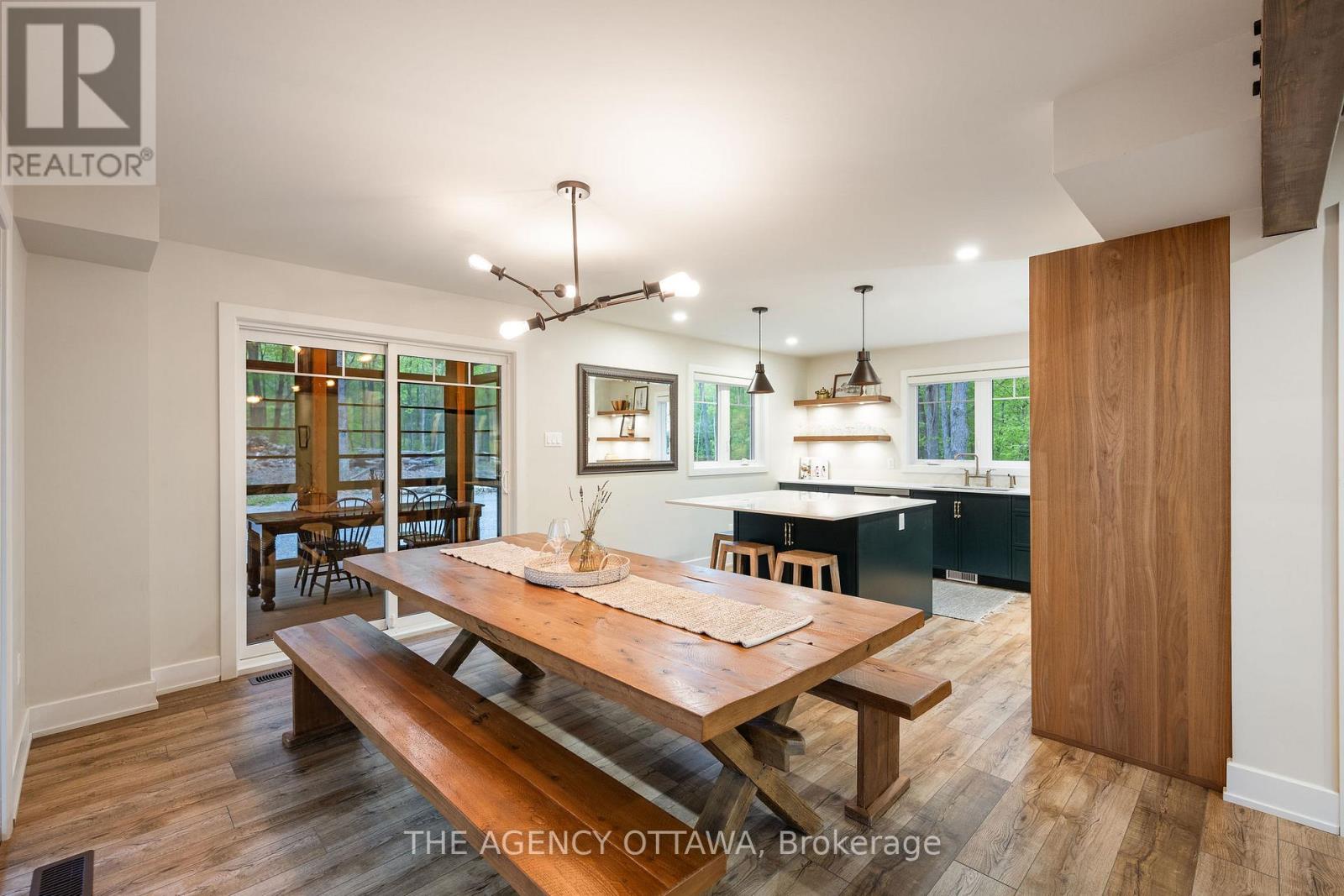 36 Crestview Drive, Greater Madawaska, Ontario  K0J 1H0 - Photo 8 - X12788536