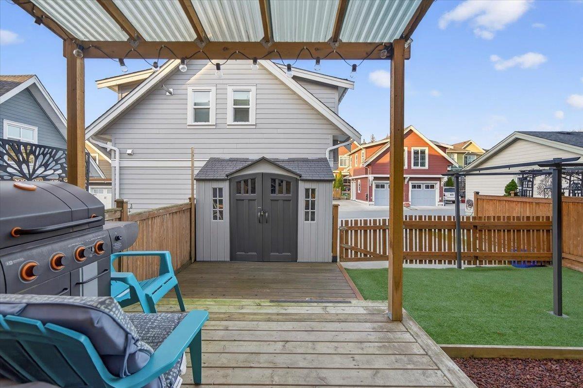 32579 Ross Drive, Mission, British Columbia  V2V 0G4 - Photo 11 - R3089907