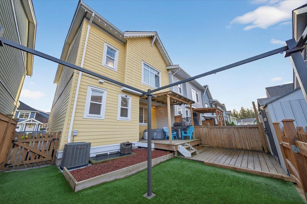 32579 Ross Drive, Mission, British Columbia  V2V 0G4 - Photo 12 - R3089907