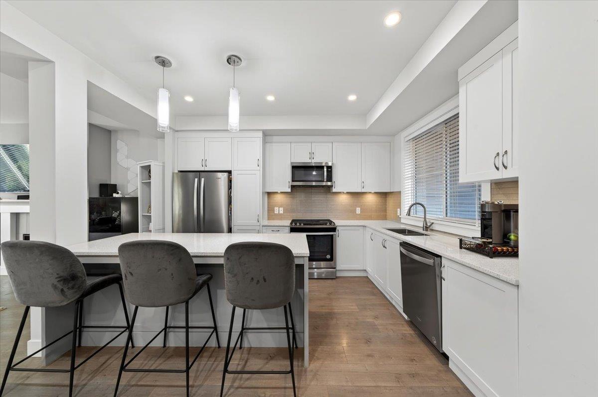 32579 Ross Drive, Mission, British Columbia  V2V 0G4 - Photo 7 - R3089907