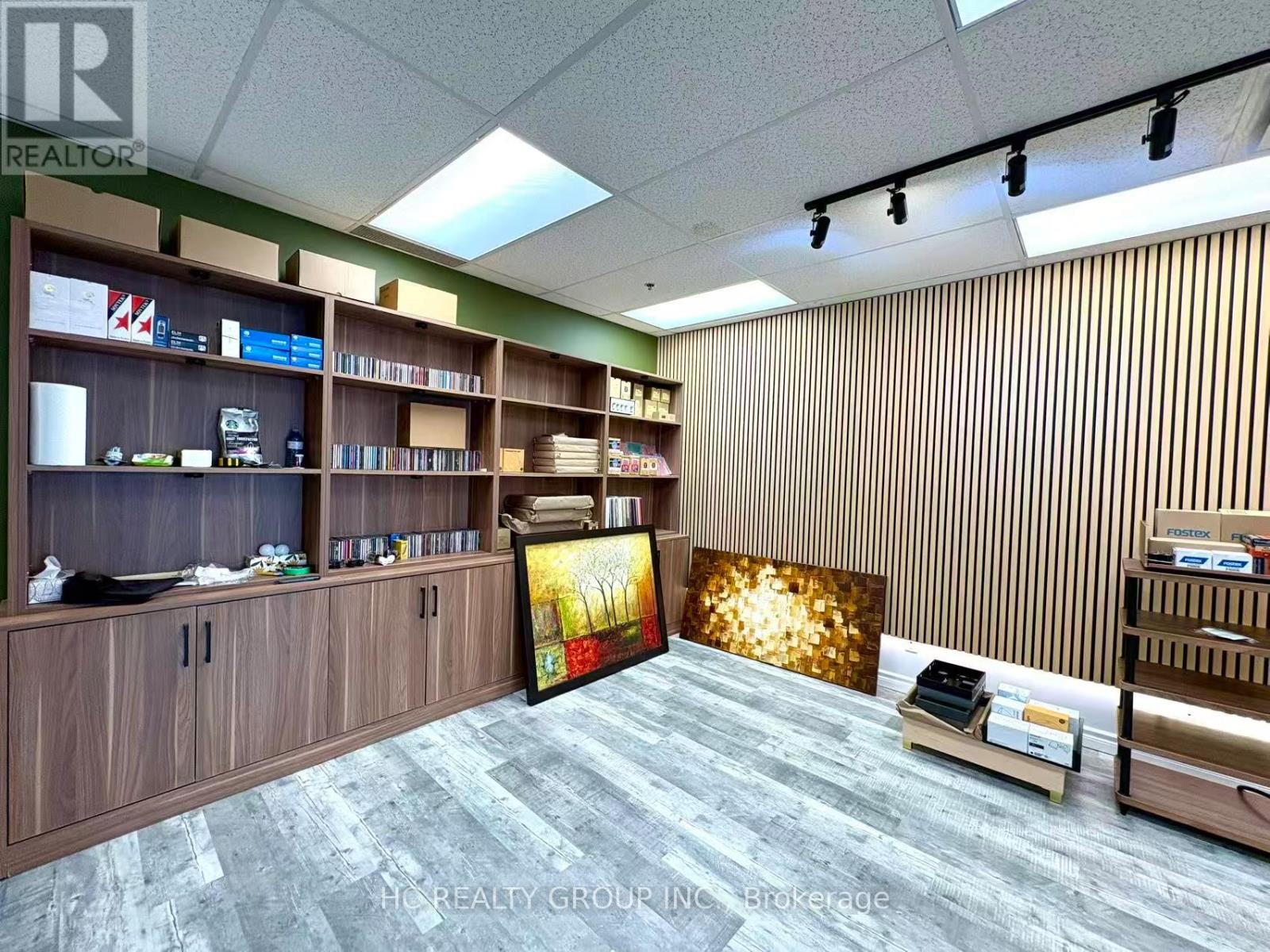 3b - 235 Industrial Parkway S, Aurora, Ontario  L4G 3V5 - Photo 3 - N12763812