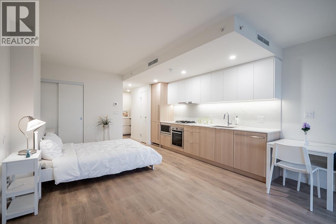 910 318 Alderson Avenue, Coquitlam, British Columbia  V3K 0J1 - Photo 11 - R3089884