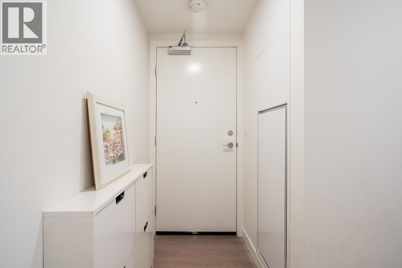 910 318 Alderson Avenue, Coquitlam, British Columbia  V3K 0J1 - Photo 5 - R3089884