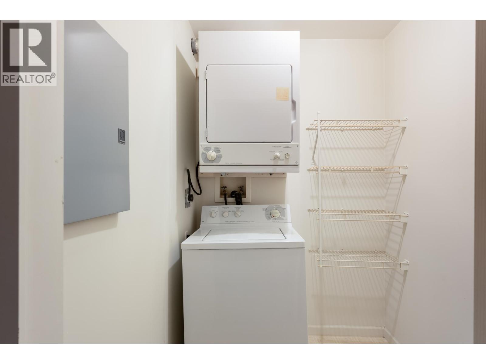 218 332 Lonsdale Avenue, North Vancouver, British Columbia  V7M 3M5 - Photo 19 - R3089888