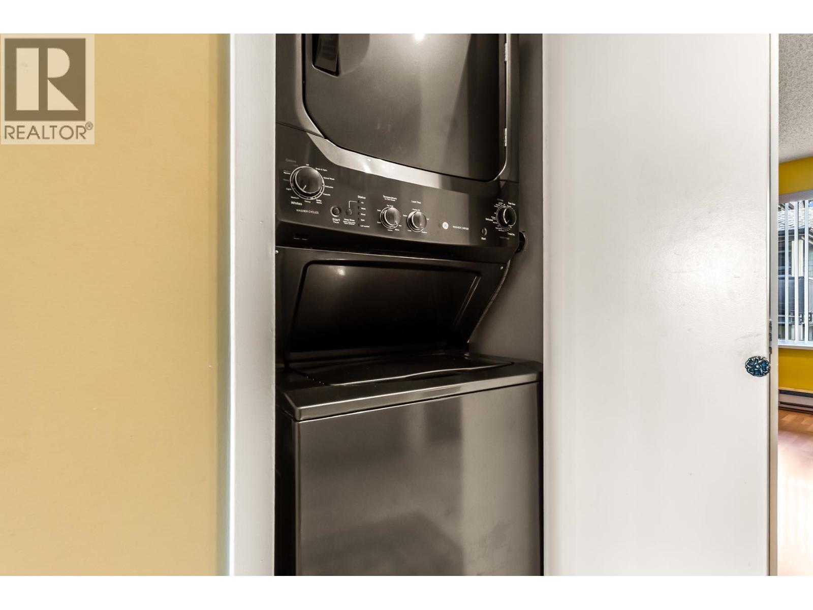 210 5 K De K Court, New Westminster, British Columbia  V3M 6B6 - Photo 19 - R3089900