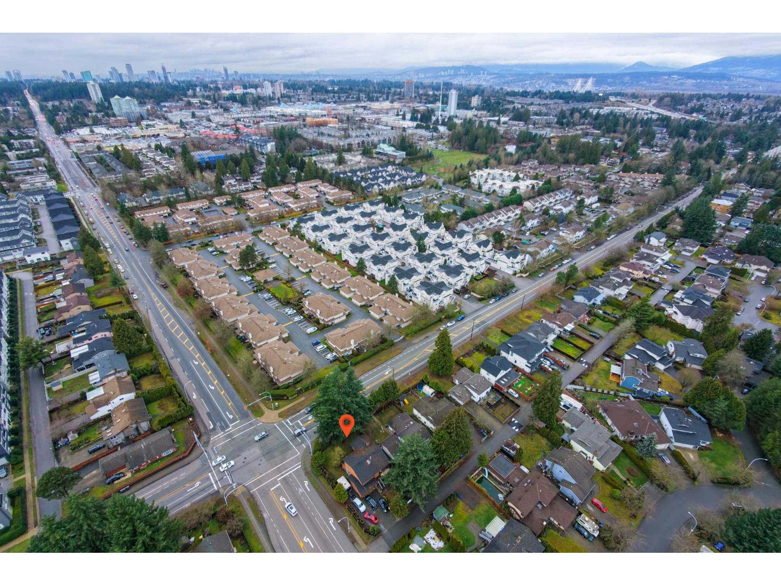 10014 156 Street, Surrey, British Columbia  V3R 4L5 - Photo 38 - R3089872