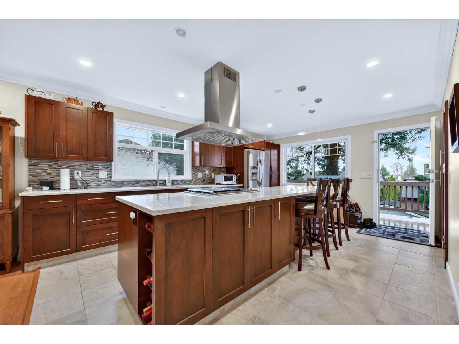 10014 156 Street, Surrey, British Columbia  V3R 4L5 - Photo 11 - R3089872