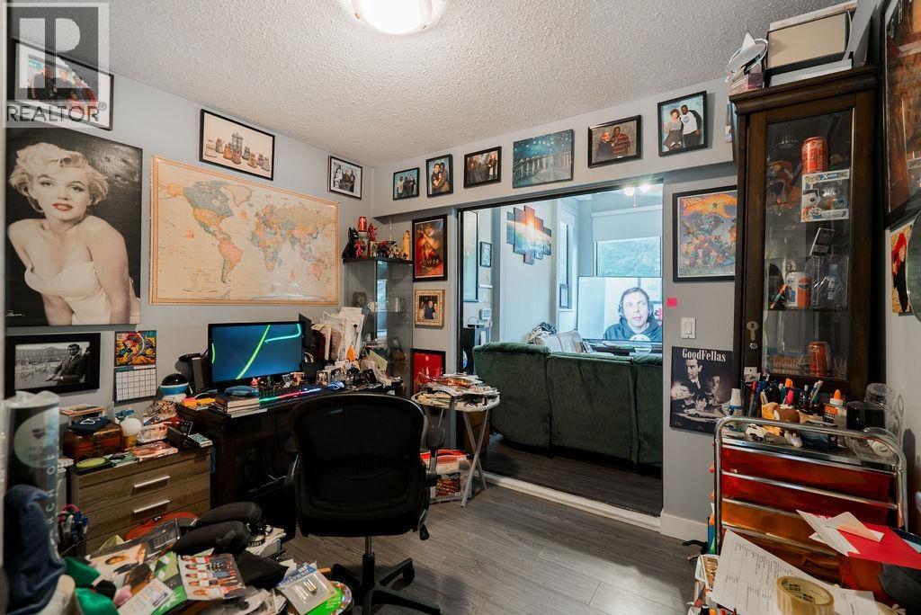 2525 Norcrest Court, Burnaby, British Columbia  V3J 1C7 - Photo 7 - R3074793