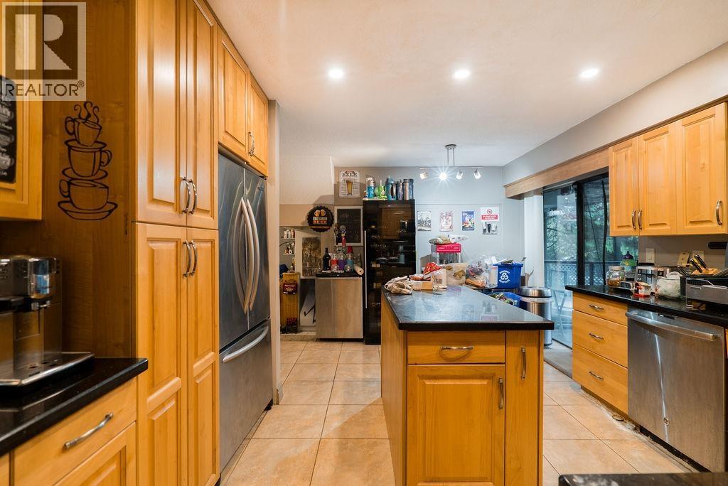 2525 Norcrest Court, Burnaby, British Columbia  V3J 1C7 - Photo 25 - R3074793