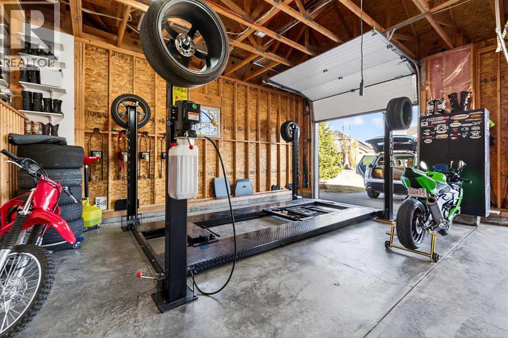 106 Montenaro Crescent, Cochrane Lake, Alberta  T4C 1A5 - Photo 28 - A2285057