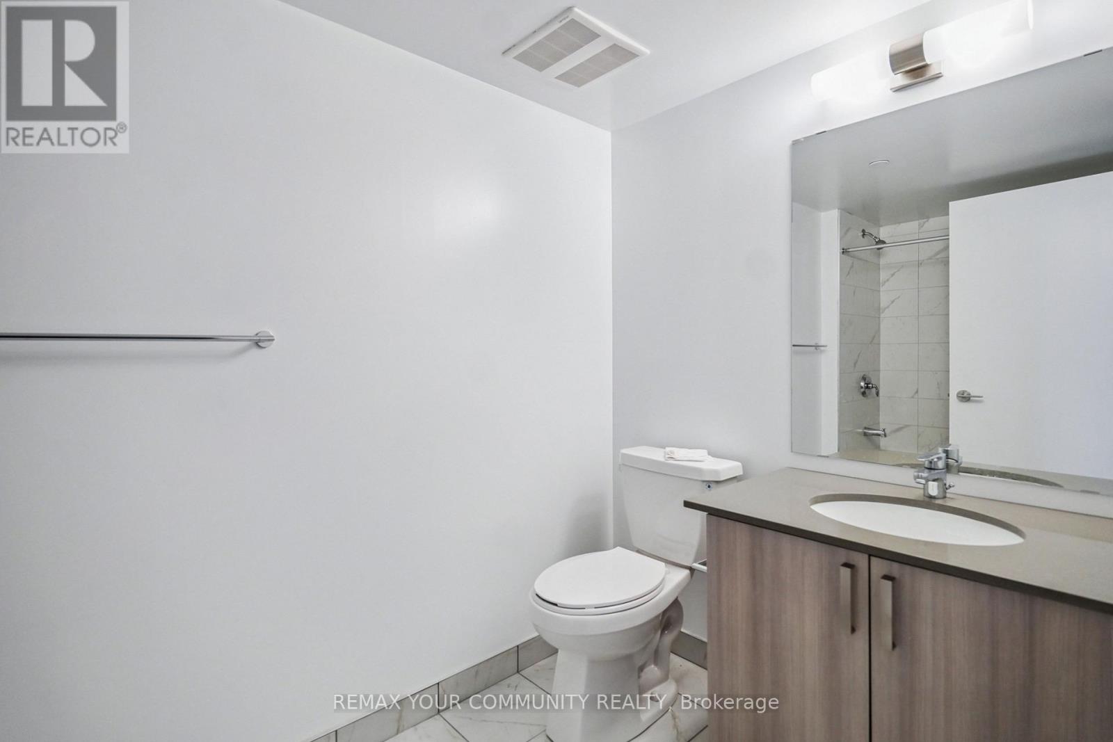 416 - 1435 Celebration Drive, Pickering, Ontario  L1W 0C4 - Photo 13 - E12788558