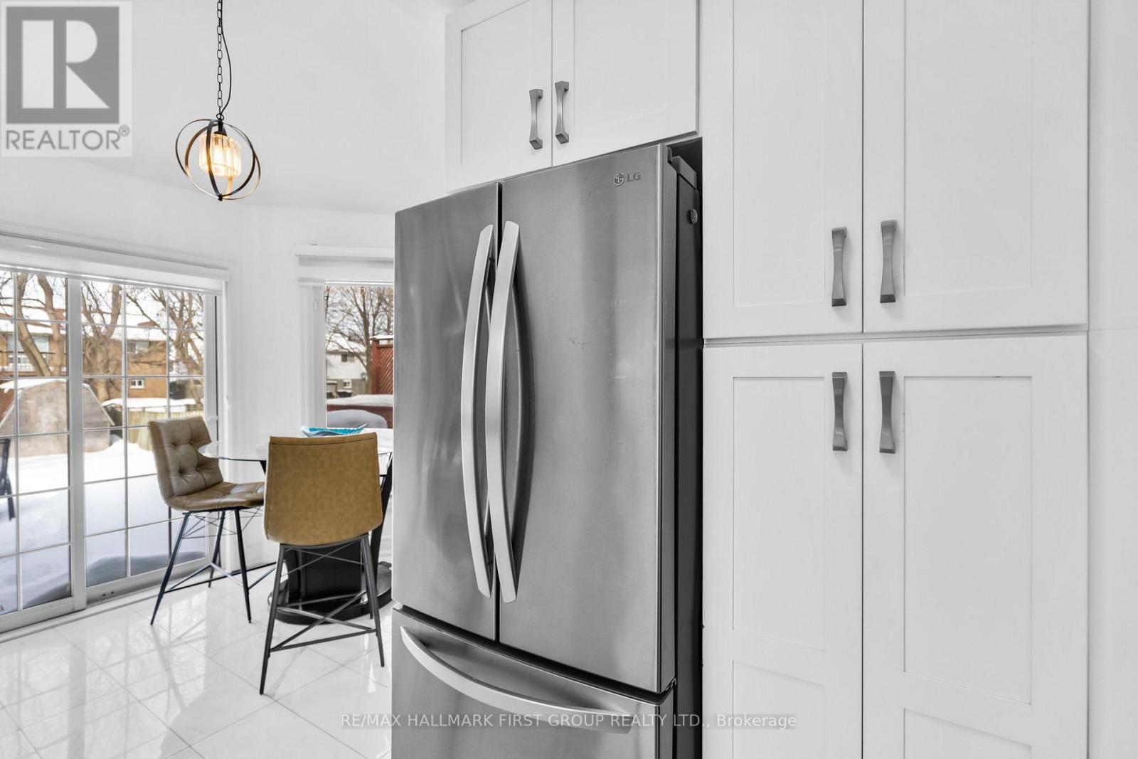 99 Turnberry Crescent, Clarington, Ontario  L1E 1B1 - Photo 6 - E12788588